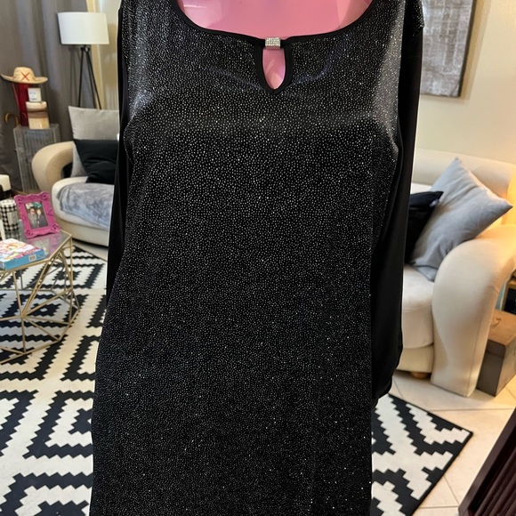 NWT Glitzy Black Blouse - Picture 3 of 6